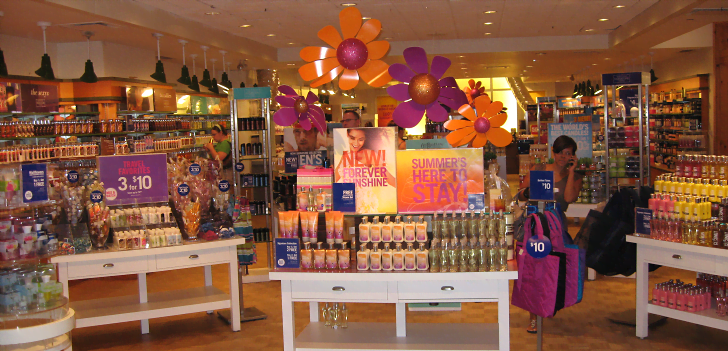 El due&ntilde;o de Victoria&rsquo;s Secret estanca su beneficio por la ca&iacute;da de las ventas de Bath&Body Works